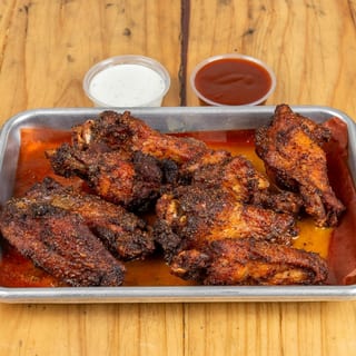 8 Wings